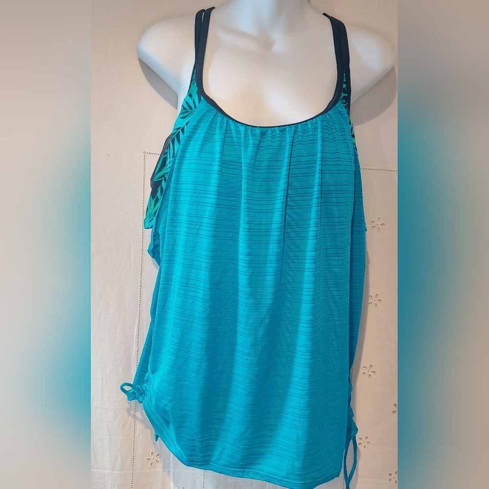 Zeroxposure UPF 50 women’s wide stack swim tank top XXl